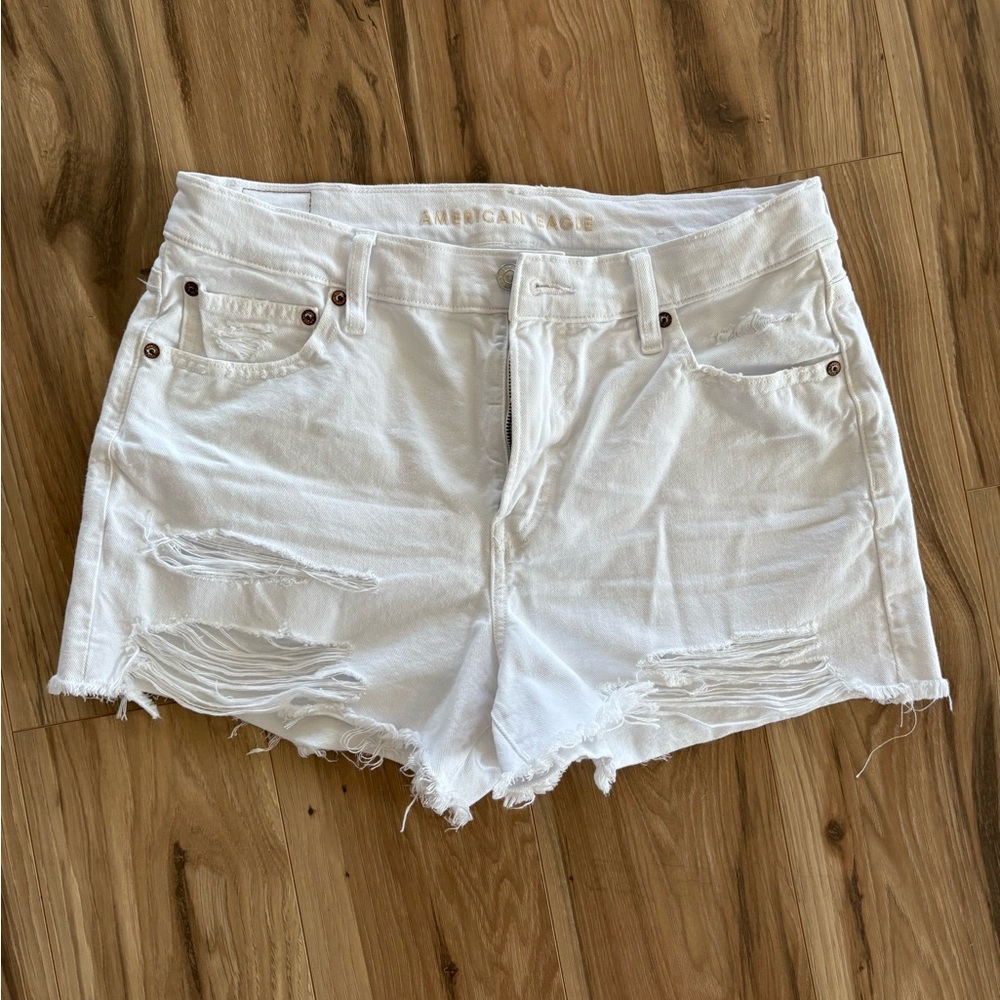 American Eagle Outfitters Women's White Distressed Shorts size 10